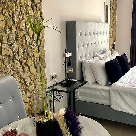 Knd Living Concept - Studio Heraklion  Ngoại thất bức ảnh